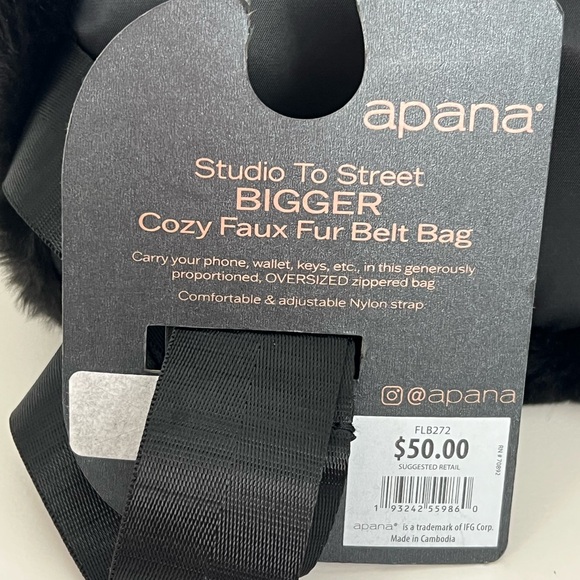 Apana Studio to Street BIGGER Cozy Faux Fur Adjustable Belt Bag NWT MSRP $50 - Picture 7 of 7